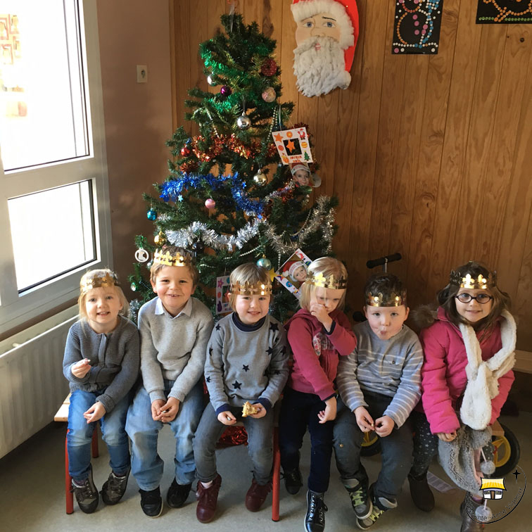 Le Père Noël Est Passé à Lécole Suivre Lactualité De Lécole Sainte Anne 